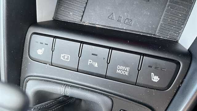 Hyundai Bayon Bayon HAT 1.0 T-gdi 90PS Tech Line DCT