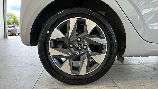 Hyundai i10 i10 5Dr HAT 1.0 MPi 67ps Advance