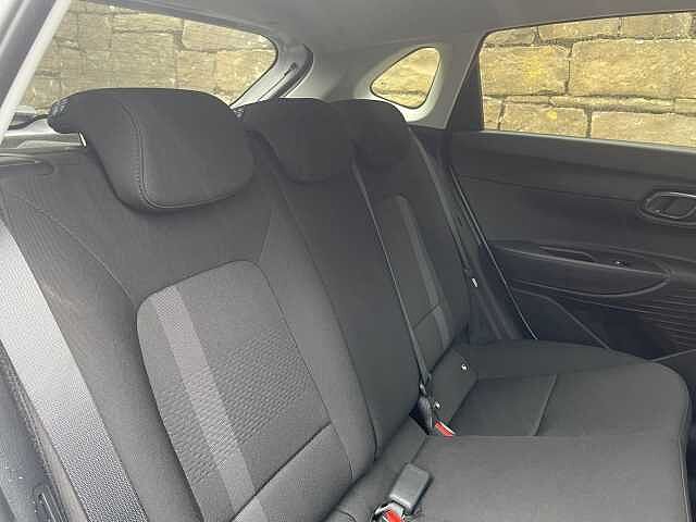 Hyundai I20 1.0T GDi 90 Tech Line 5dr White