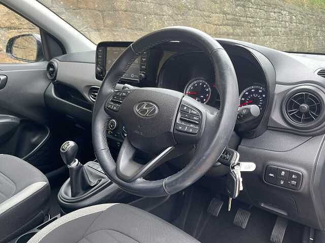 Hyundai i10 1.0 MPi SE Connect 5dr