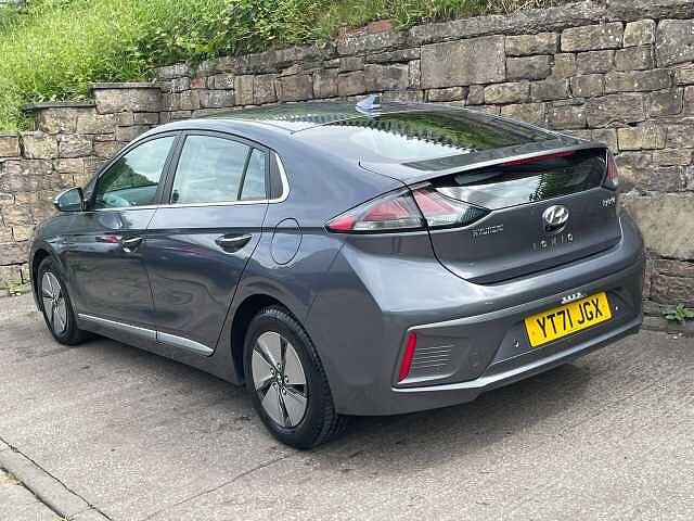 Hyundai IONIQ 1.6 GDi Hybrid Premium 5dr DCT Grey