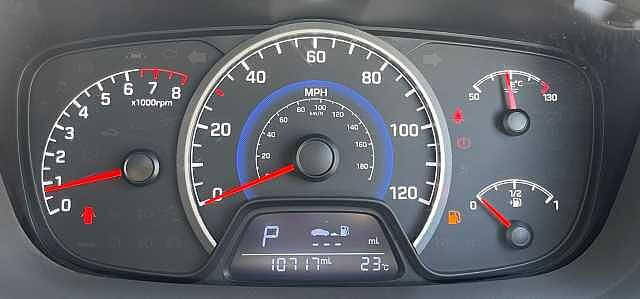 Hyundai i10 1.2 Premium SE 5dr Auto
