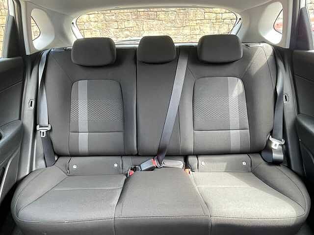 Hyundai i20 1.0T GDi Advance 5dr