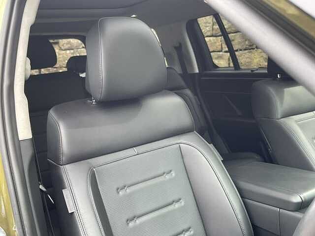Hyundai Santa Fe 1.6 TGDi Hybrid Ultimate 5dr Auto