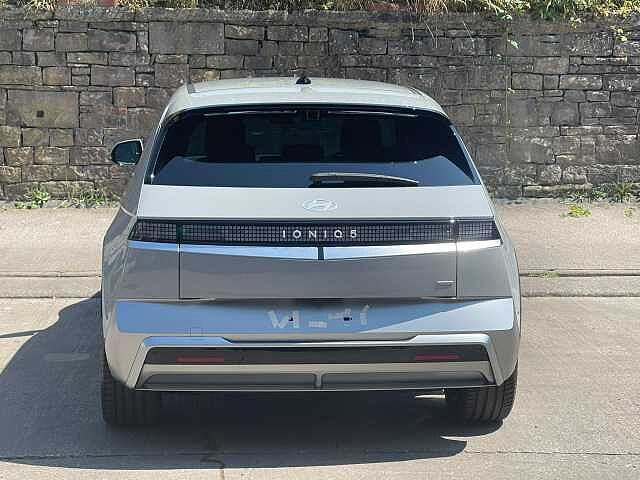 Hyundai Ioniq 5 239kW Ultimate 84 kWh 5dr AWD Auto