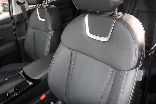 Hyundai TUCSON 1.6T Plug-in Hybrid Ultimate 5dr Auto Silver