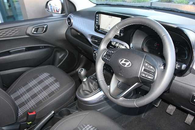 Hyundai I10 1.0 [63] Premium 5dr [Nav] Blue