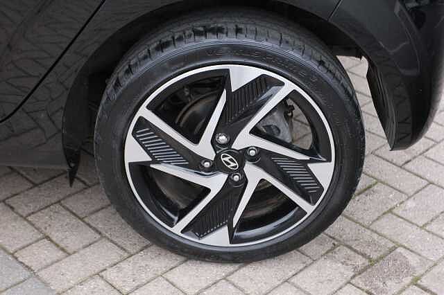 Hyundai i10 1.2 [79] Premium 5dr Auto [Nav]