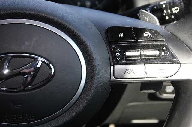 Hyundai TUCSON 1.6 TGDi Hybrid 230 Premium 5dr 2WD Auto Black
