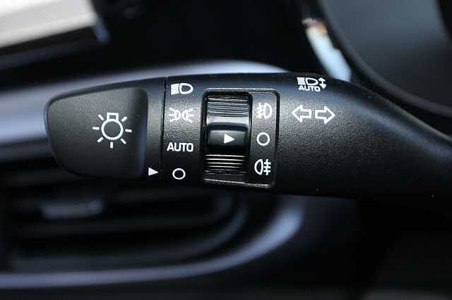Hyundai i10 1.2 [79] Premium 5dr Auto [Nav]