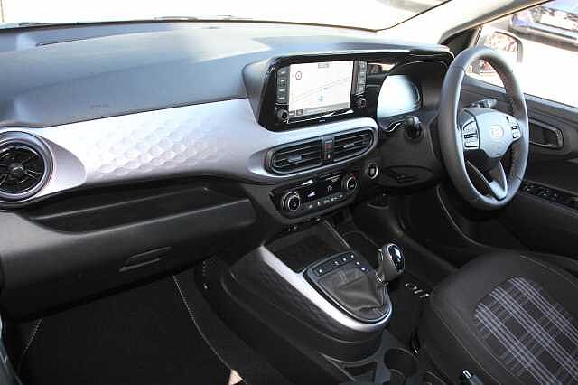 Hyundai i10 1.2 [79] Premium 5dr Auto [Nav]