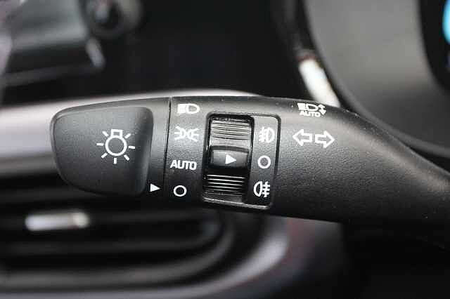 Hyundai i10 1.2 [79] Premium 5dr Auto [Nav]