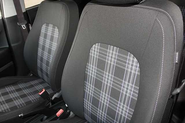 Hyundai i10 1.2 [79] Premium 5dr Auto [Nav]