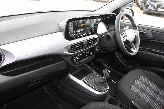 Hyundai i10 1.2 [79] Premium 5dr Auto [Nav]