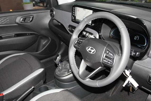 Hyundai I10 1.0 [63] Advance 5dr Auto [Nav] Red