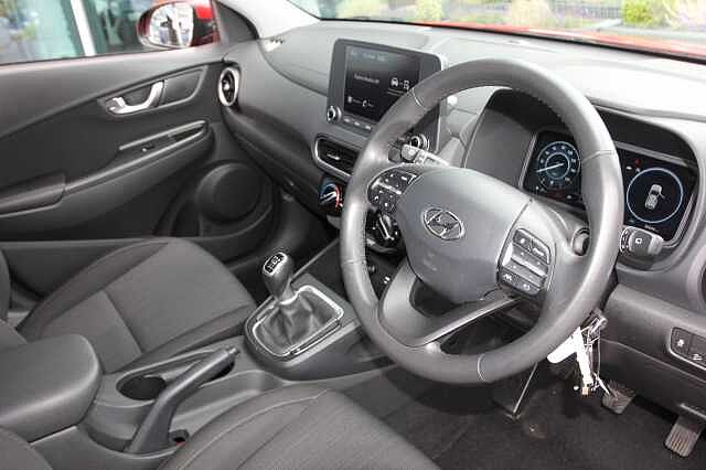 Hyundai KONA 1.0 TGDi 48V MHEV SE Connect 5dr Red