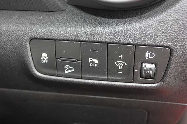 Hyundai KONA 1.0 TGDi 48V MHEV SE Connect 5dr Red