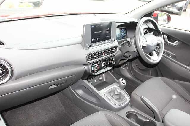 Hyundai KONA 1.0 TGDi 48V MHEV SE Connect 5dr Red
