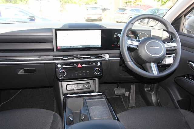 Hyundai TUCSON 1.6T Hybrid Advance 5dr Auto Silver