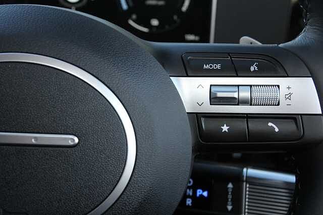 Hyundai TUCSON 1.6T Hybrid Advance 5dr Auto Silver