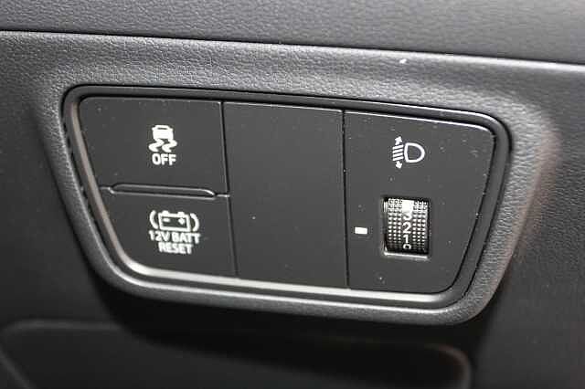 Hyundai Tucson 1.6 TGDi Hybrid 230 Premium 5dr 2WD Auto