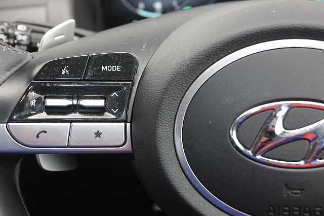 Hyundai Tucson 1.6 TGDi Hybrid 230 Premium 5dr 2WD Auto