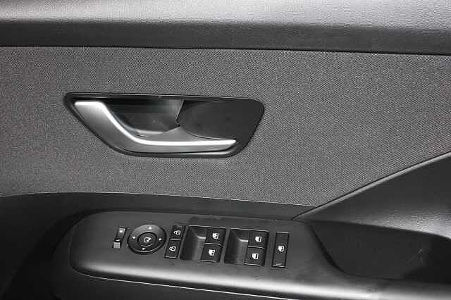 Hyundai Kona 1.6 Hybrid 138 Advance 5dr DCT