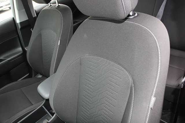 Hyundai Kona 1.6 Hybrid 138 Advance 5dr DCT