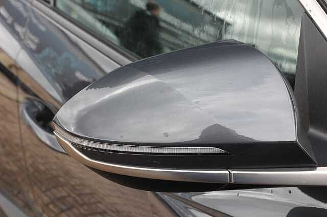 Hyundai Tucson 1.6 TGDi Hybrid 230 Premium 5dr 2WD Auto