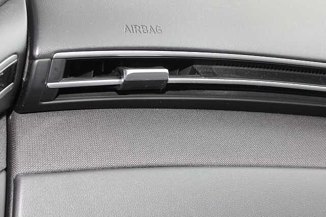 Hyundai Tucson 1.6 TGDi Hybrid 230 Premium 5dr 2WD Auto