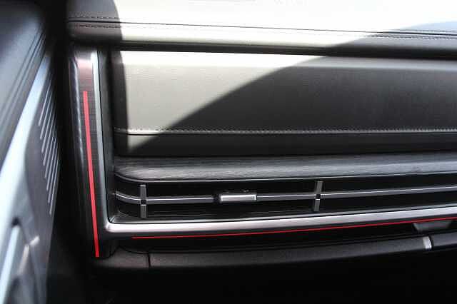 Hyundai Santa Fe 1.6 TGDi Plug-in Hybrid Premium 5dr 4WD Auto