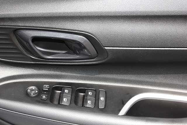 Hyundai Bayon 1.0 TGDi 48V MHEV Premium 5dr DCT