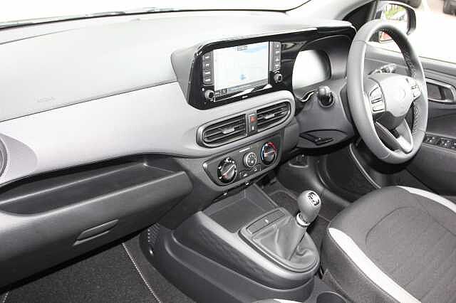Hyundai i10 1.0 [63] Advance 5dr [Nav]