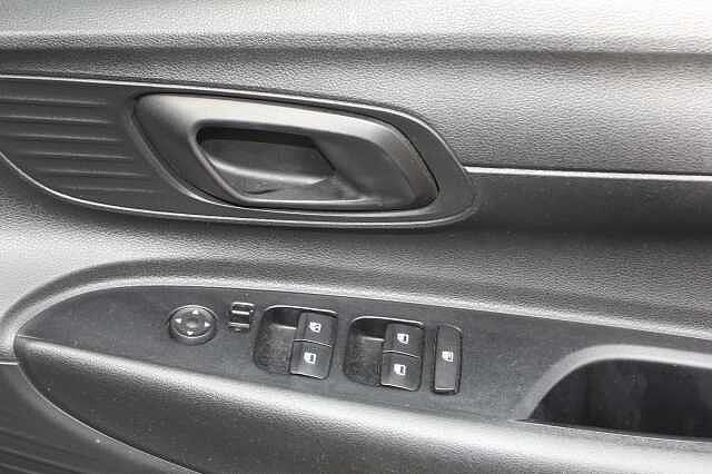 Hyundai i20 1.0T GDi 48V MHD SE Connect 5dr
