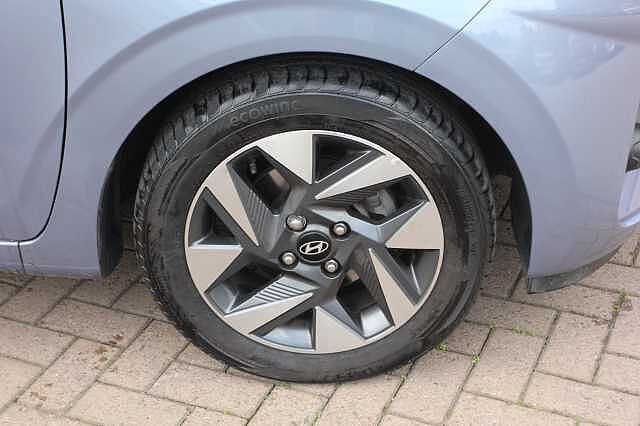 Hyundai i10 1.2 [79] Advance 5dr [Nav]