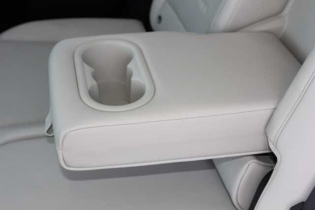 Hyundai Santa Fe 1.6 TGDi Plug-in Hybrid Ultimate 5dr 4WD Auto