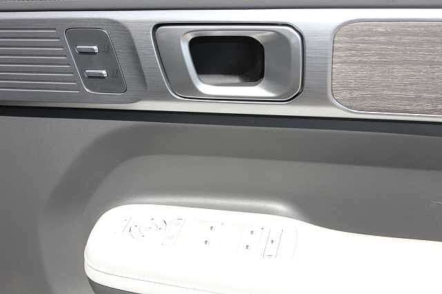 Hyundai Santa Fe 1.6 TGDi Plug-in Hybrid Ultimate 5dr 4WD Auto