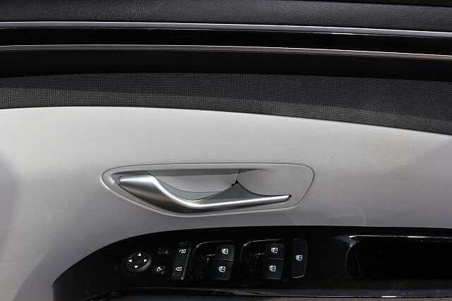 Hyundai Tucson 1.6 TGDi Hybrid 230 Ultimate 5dr 2WD Auto