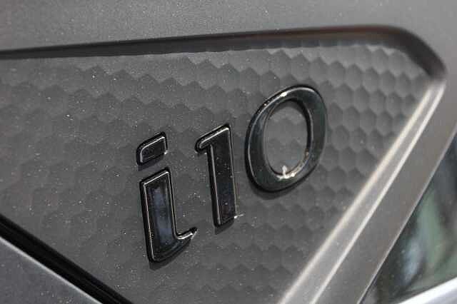 Hyundai i10 1.2 MPi Premium 5dr