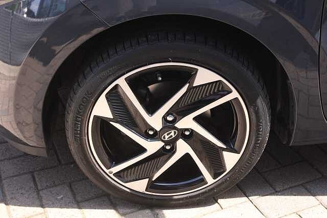 Hyundai i10 1.2 MPi Premium 5dr