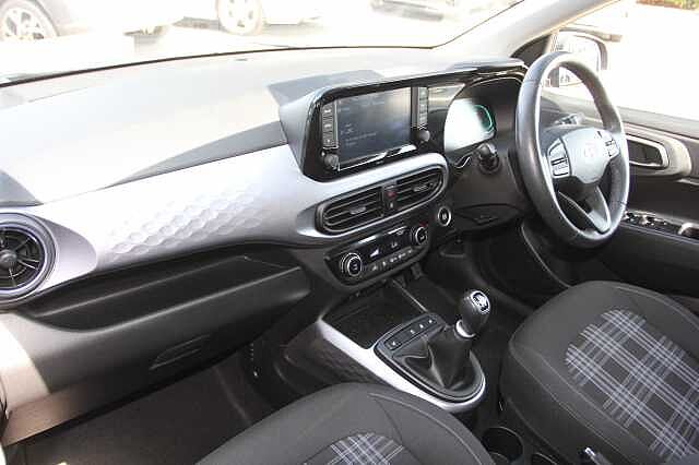 Hyundai i10 1.2 MPi Premium 5dr