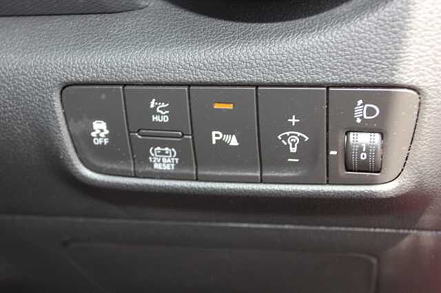 Hyundai Kona 1.6 GDi Hybrid Ultimate 5dr DCT