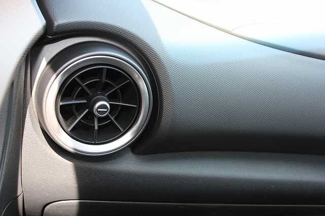 Hyundai Kona 1.6 GDi Hybrid Ultimate 5dr DCT