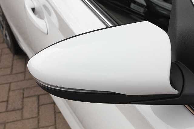 Hyundai i20 1.0T GDi Premium 5dr DCT