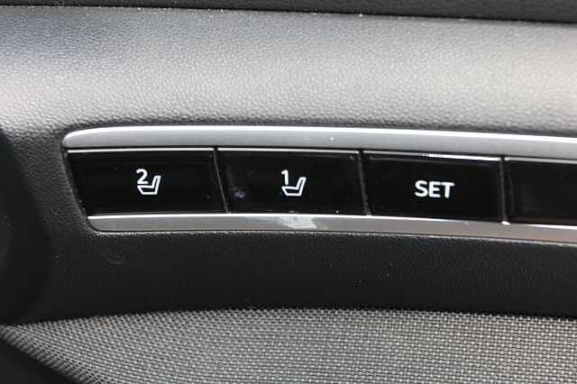 Hyundai TUCSON 1.6 TGDi Hybrid 230 Ultimate 5dr 2WD Auto Black