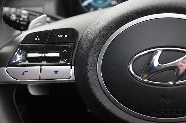 Hyundai TUCSON 1.6 TGDi Hybrid 230 Premium 5dr 2WD Auto Black