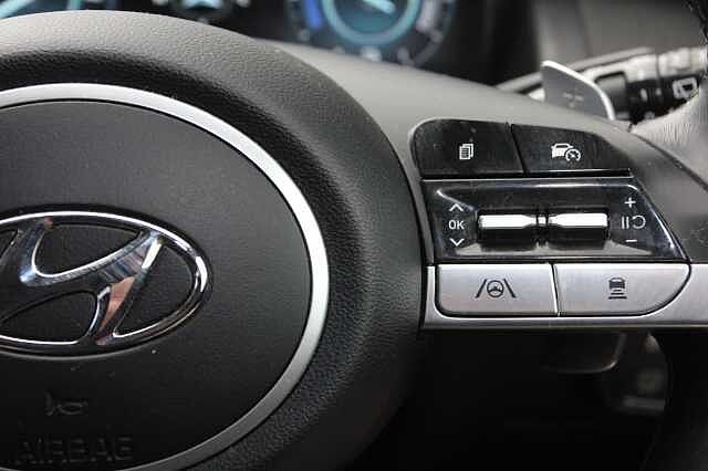 Hyundai TUCSON 1.6 TGDi Hybrid 230 Premium 5dr 2WD Auto Black