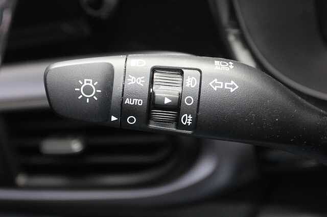Hyundai i10 1.0 [63] Premium 5dr Auto [Nav]