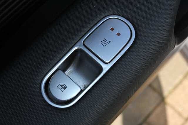 Hyundai IONIQ 6 168kW Premium 77kWh 4dr Auto White