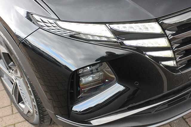 Hyundai TUCSON 1.6 TGDi Hybrid 230 Premium 5dr 2WD Auto Black